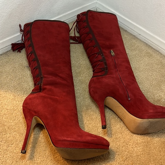 LIKE NEW! Joan & David Suede Boots - Picture 5 of 8